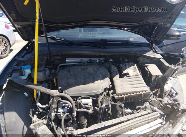 3VV2B7AX1MM135242 2021 VOLKSWAGEN TIGUAN Black Widok z tyłu
