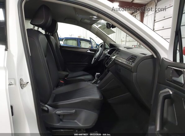 3VV2B7AX2RM032158 2024 VOLKSWAGEN TIGUAN White წინა სალონის ხედი