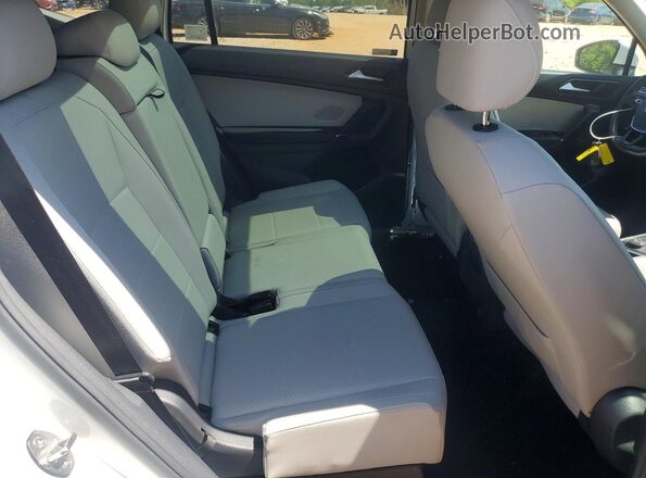 3VV2B7AX3JM004292 2018 VOLKSWAGEN TIGUAN White 