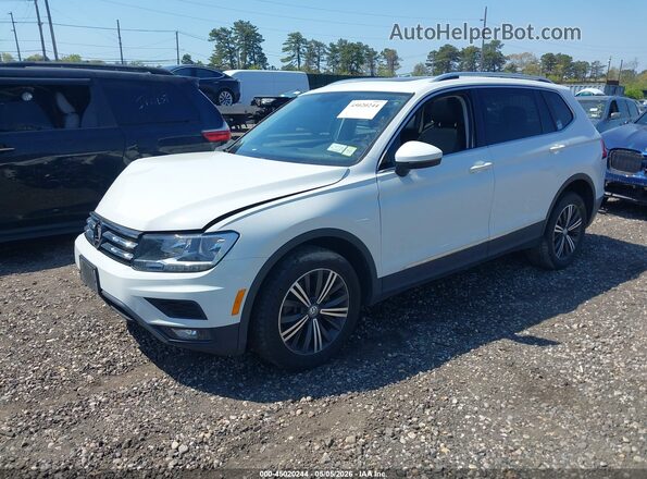 3VV2B7AX3JM145878 2018 VOLKSWAGEN TIGUAN White Przód lewy