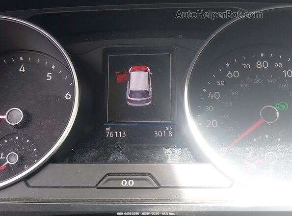 3VV2B7AX4JM206025 2018 VOLKSWAGEN TIGUAN Gray 