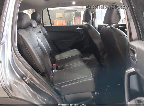 3VV2B7AX4KM006747 2019 VOLKSWAGEN TIGUAN Gray Widok naklejki z numerem VIN