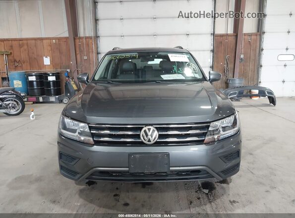 3VV2B7AX4KM006747 2019 VOLKSWAGEN TIGUAN Gray Widok wnętrza z tyłu
