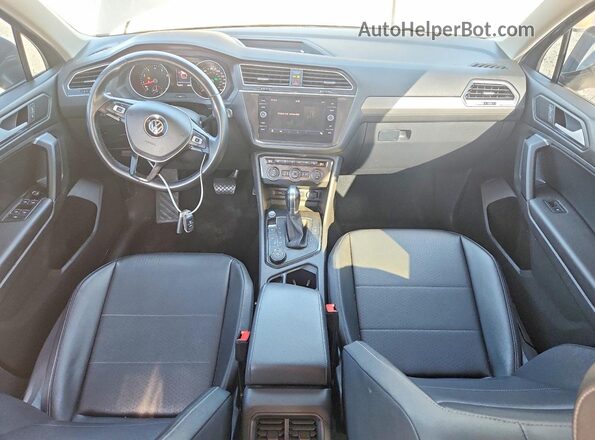 3VV2B7AX4KM098782 2019 VOLKSWAGEN TIGUAN Gray Dashboard view