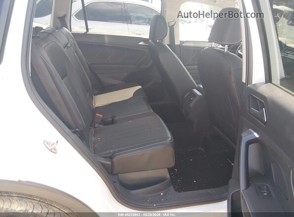 3VV2B7AX4NM175414 2022 VOLKSWAGEN TIGUAN White Widok naklejki z numerem VIN