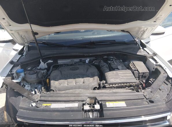 3VV2B7AX4NM175414 2022 VOLKSWAGEN TIGUAN White Widok z tyłu