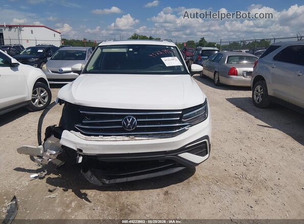 3VV2B7AX4NM175414 2022 VOLKSWAGEN TIGUAN White Widok zestawu wskaźników