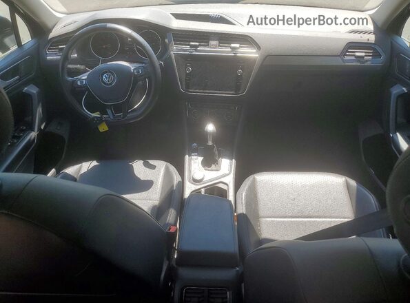 3VV2B7AX5JM051940 2018 VOLKSWAGEN TIGUAN Black 
