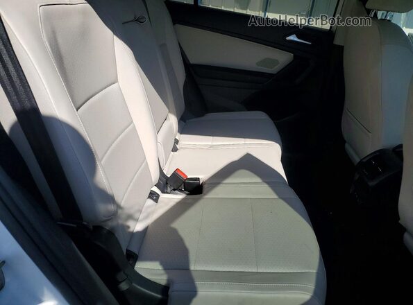 3VV2B7AX5KM040762 2019 VOLKSWAGEN TIGUAN White 