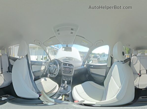 3VV2B7AX5KM040762 2019 VOLKSWAGEN TIGUAN White 