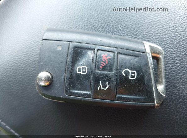 3VV2B7AX5KM091873 2019 VOLKSWAGEN TIGUAN Белый Вид панели приборов