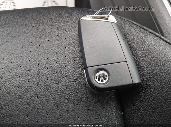 3VV2B7AX5LM038320 2020 VOLKSWAGEN TIGUAN Gray წინა პანელის ხედი