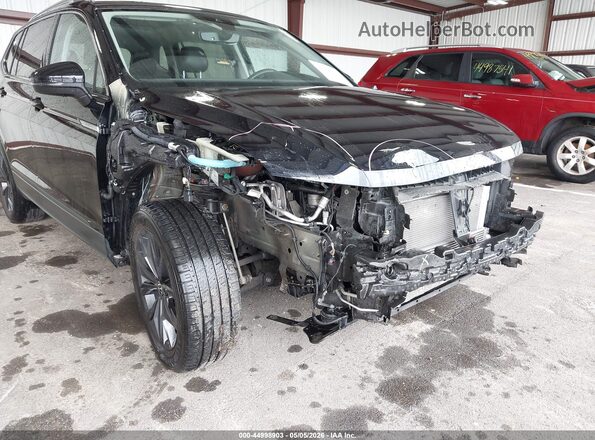 3VV2B7AX5NM002887 2022 VOLKSWAGEN TIGUAN Black Դիմացի տեսք