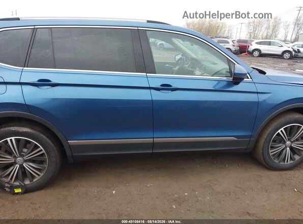3VV2B7AX6JM026559 2018 VOLKSWAGEN TIGUAN Blue Rear interior view