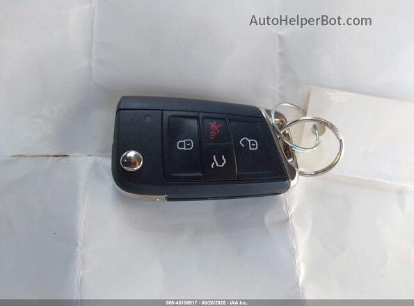 3VV2B7AX6LM043882 2020 VOLKSWAGEN TIGUAN White Вид панелі приладів