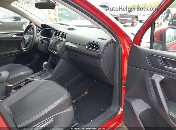 3VV2B7AX6PM083806 2023 VOLKSWAGEN TIGUAN Red Սալոնի դիմացի տեսք
