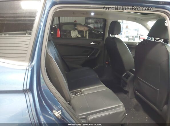 3VV2B7AX7JM012671 2018 VOLKSWAGEN TIGUAN Blue Vista de la etiqueta del VIN