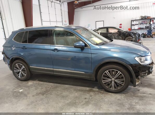 3VV2B7AX7JM012671 2018 VOLKSWAGEN TIGUAN Blue Vista interior de 360 grados