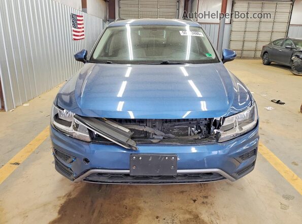 3VV2B7AX7JM122815 2018 VOLKSWAGEN TIGUAN Blue Widok z przodu