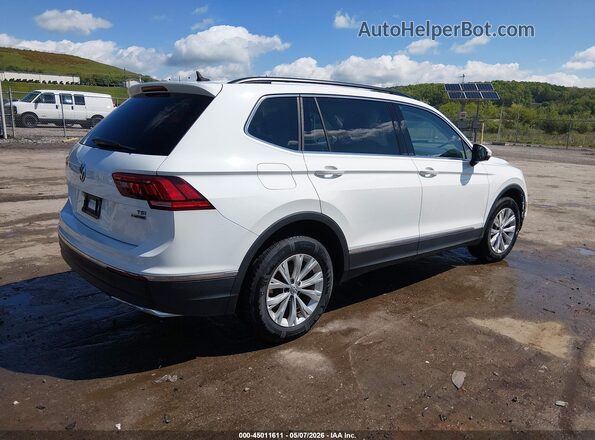 3VV2B7AX7JM152610 2018 VOLKSWAGEN TIGUAN White Tył prawy
