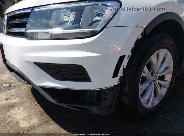 3VV2B7AX7JM152610 2018 VOLKSWAGEN TIGUAN White Widok z przodu