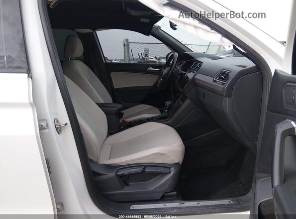 3VV2B7AX7KM078087 2019 VOLKSWAGEN TIGUAN White წინა სალონის ხედი