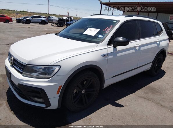 3VV2B7AX7KM118927 2019 VOLKSWAGEN TIGUAN White Przód lewy