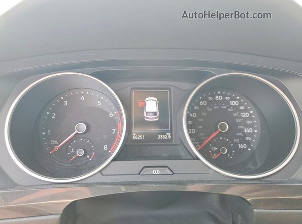 3VV2B7AX7KM143651 2019 VOLKSWAGEN TIGUAN White ხელსაწყოთა პანელის ხედი