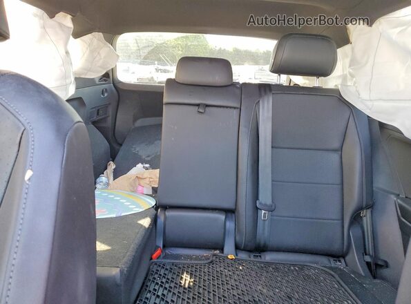 3VV2B7AX7LM109212 2020 VOLKSWAGEN TIGUAN Gray Vista de los asientos traseros