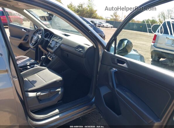 3VV2B7AX7MM038255 2021 VOLKSWAGEN TIGUAN Gray Vista interior delantera