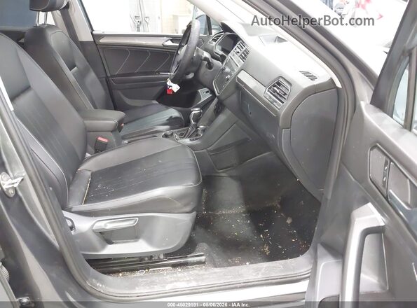 3VV2B7AX7NM037852 2022 VOLKSWAGEN TIGUAN Gray 