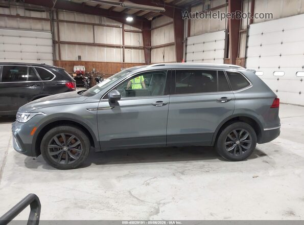 3VV2B7AX7NM037852 2022 VOLKSWAGEN TIGUAN Gray 