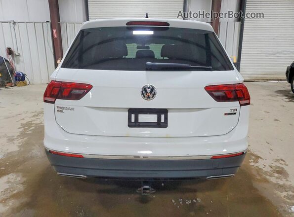 3VV2B7AX8JM097309 2018 VOLKSWAGEN TIGUAN White Widok z tyłu