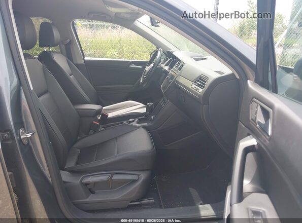 3VV2B7AX8KM016004 2019 VOLKSWAGEN TIGUAN Серый Вид салона спереди