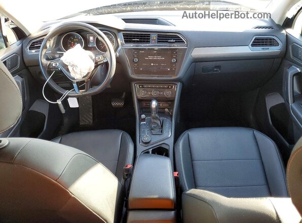 3VV2B7AX8KM079930 2019 VOLKSWAGEN TIGUAN Blue Առջևի վահանակի տեսք