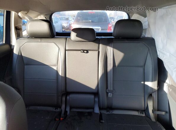 3VV2B7AX8KM079930 2019 VOLKSWAGEN TIGUAN Blue Հետևի նստատեղերի տեսք
