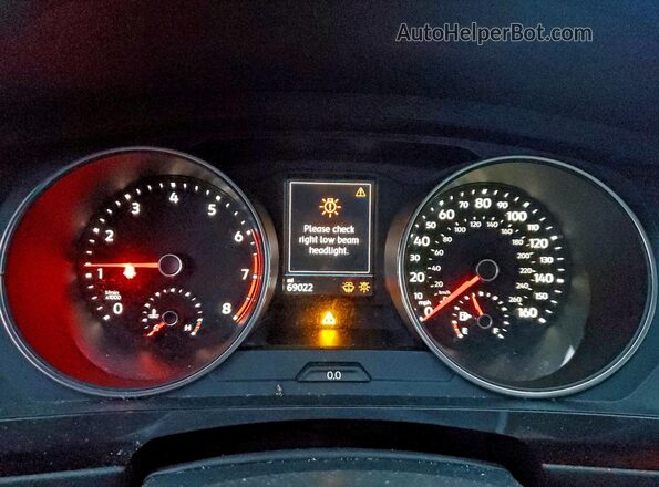 3VV2B7AX8KM109895 2019 VOLKSWAGEN TIGUAN Charcoal Widok zestawu wskaźników