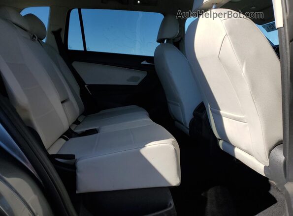 3VV2B7AX8KM109895 2019 VOLKSWAGEN TIGUAN Charcoal Widok wnętrza z tyłu