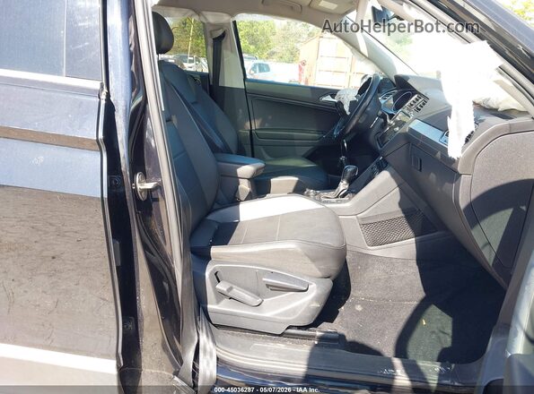3VV2B7AX9JM074704 2018 VOLKSWAGEN TIGUAN Black 