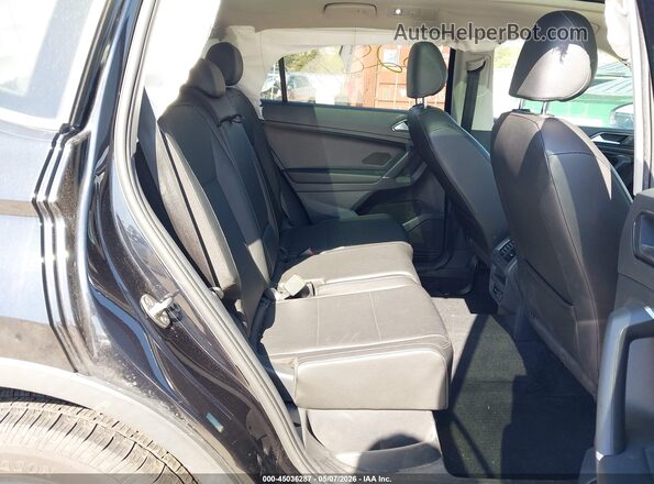 3VV2B7AX9JM074704 2018 VOLKSWAGEN TIGUAN Black 