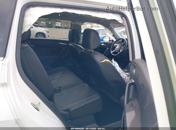 3VV2B7AX9JM146887 2018 VOLKSWAGEN TIGUAN Белый 