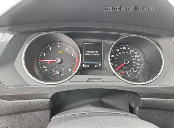 3VV2B7AX9JM190176 2018 VOLKSWAGEN TIGUAN Orange 