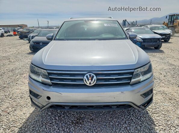 3VV2B7AX9KM096414 2019 VOLKSWAGEN TIGUAN Silver Widok z przodu