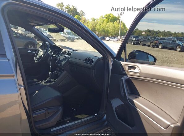 3VV2B7AX9MM089532 2021 VOLKSWAGEN TIGUAN Gray Widok wnętrza z przodu
