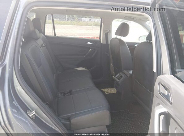 3VV2B7AXXJM081063 2018 VOLKSWAGEN TIGUAN Серый Вид наклейки с VIN-кодом