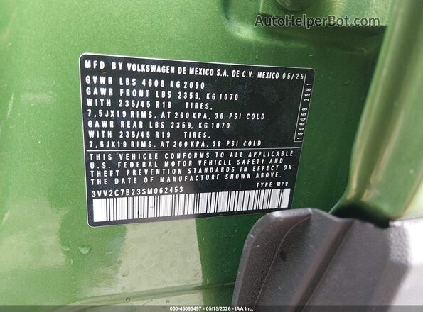 3VV2C7B23SM062453 2025 VOLKSWAGEN TAOS Green Շարժիչի բաժամունքի տեսք
