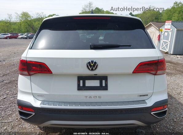 3VV2X7B22NM085702 2022 VOLKSWAGEN TAOS White 