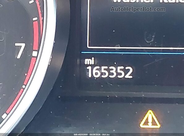 3VV3B7AX0KM090327 2019 VOLKSWAGEN TIGUAN Black 