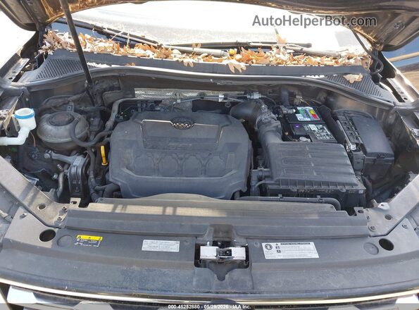 3VV3B7AX0KM090327 2019 VOLKSWAGEN TIGUAN Black Հետևի տեսք