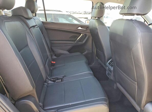 3VV3B7AX0LM059399 2020 VOLKSWAGEN TIGUAN Серебряный 